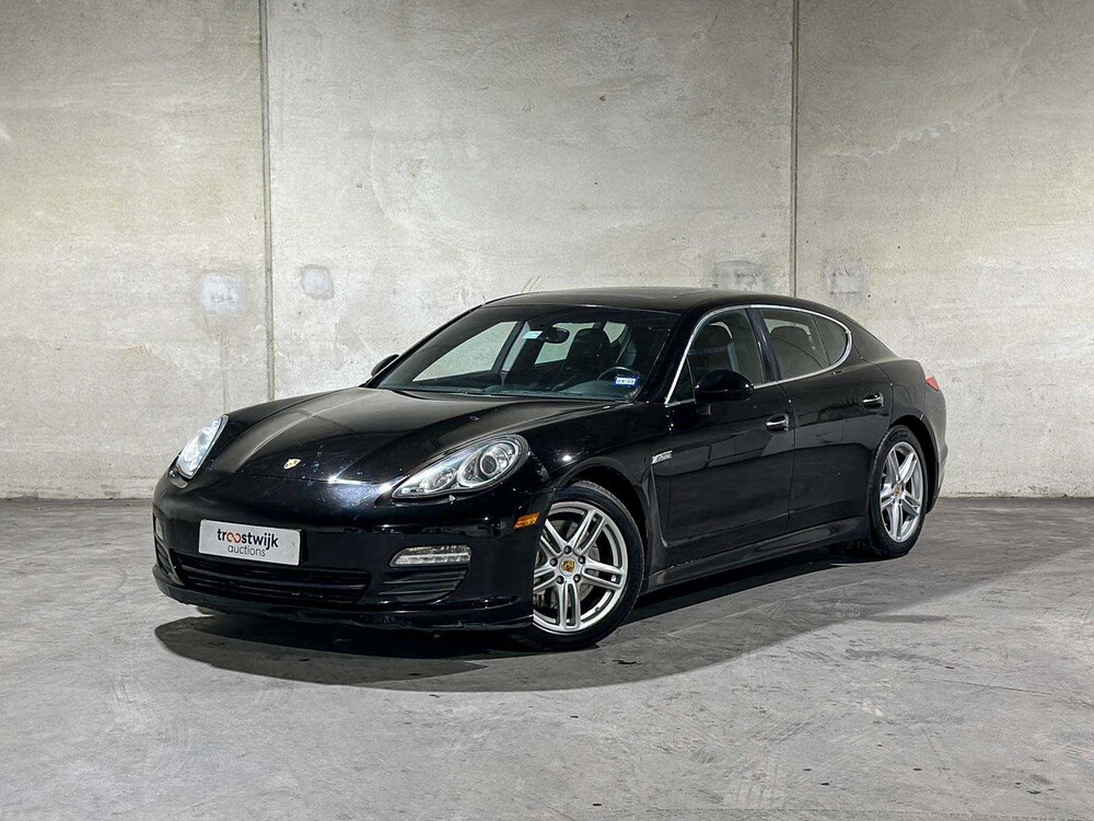 Porsche Panamera S 4.8 V8 405pk 2011