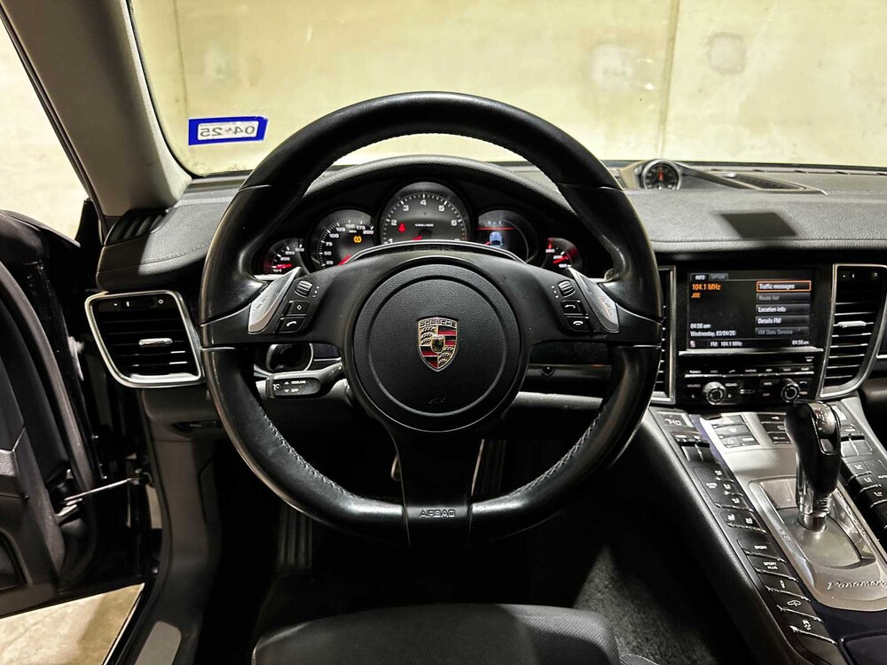 Porsche Panamera S 4.8 V8 405pk 2011