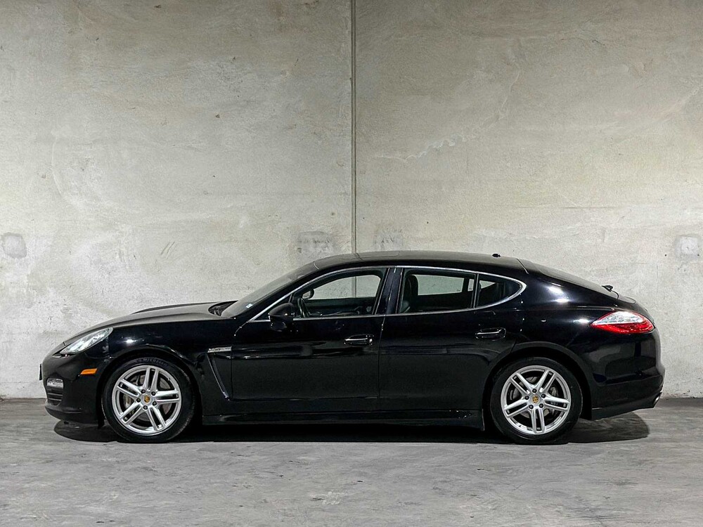 Porsche Panamera S 4.8 V8 405pk 2011