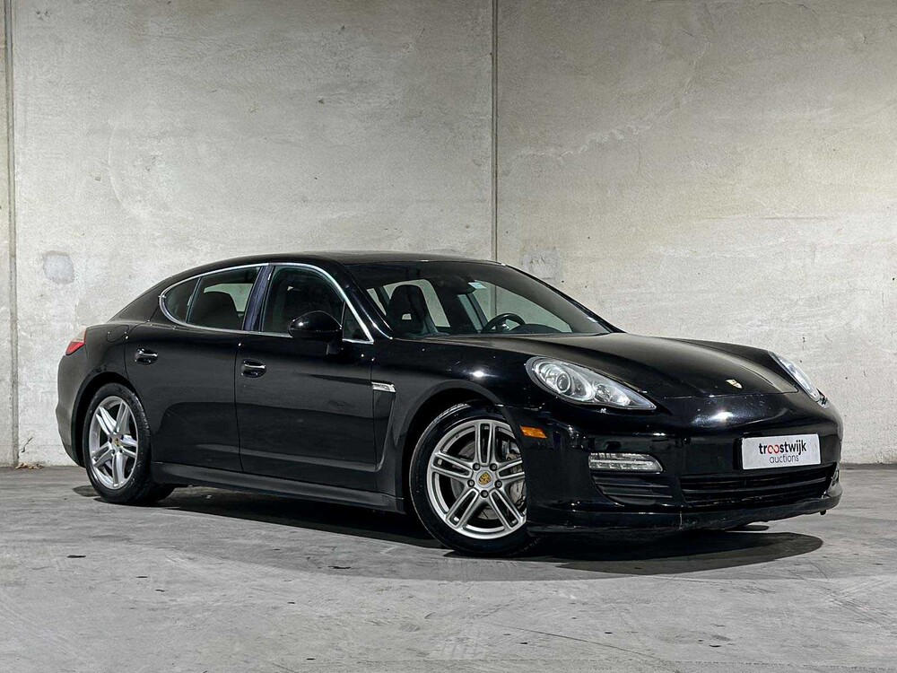 Porsche Panamera S 4.8 V8 405pk 2011
