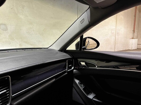 Porsche Panamera S 4.8 V8 405pk 2011