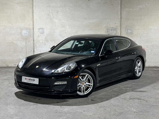 Porsche Panamera S 4.8 V8 405pk 2011
