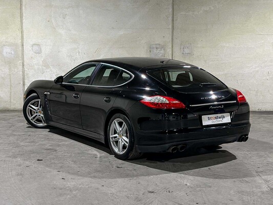 Porsche Panamera S 4.8 V8 405pk 2011