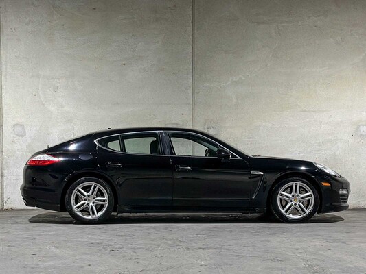 Porsche Panamera S 4.8 V8 405pk 2011