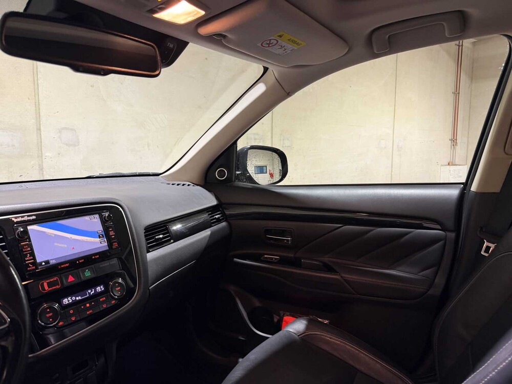 Mitsubishi Outlander 2.2 DI-D Instyle 4WD 150pk 2017, V-802-JZ