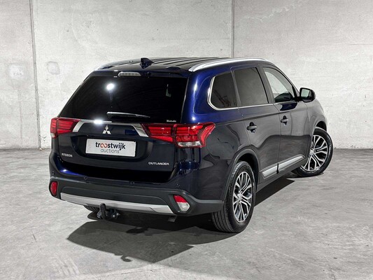 Mitsubishi Outlander 2.2 DI-D Instyle 4WD 150pk 2017, V-802-JZ