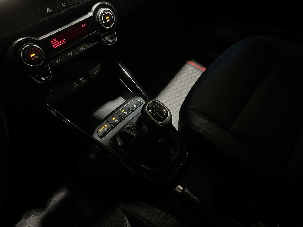 Kia Stonic 1.0 T-GDi DynamicLine 120pk 2018