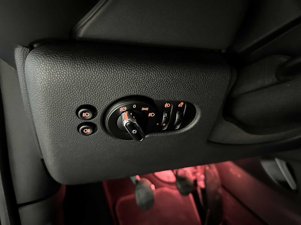  Mini Cooper 1.5 136pk 2014, J-119-RV