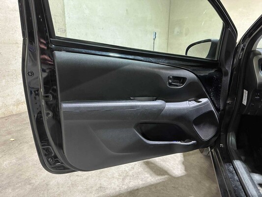 Peugeot 108 1.2 Puretech Allure 82pk 2015, PP-318-L