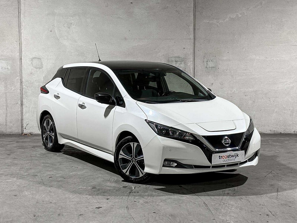 Nissan LEAF N-Connecta 40 kWh 150pk 2018 (Origineel-NL), TS-273-T