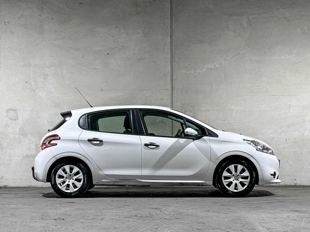 Peugeot 208 1.0 PureTech Access 67pk 2015 (Origineel-NL), GK-426-P