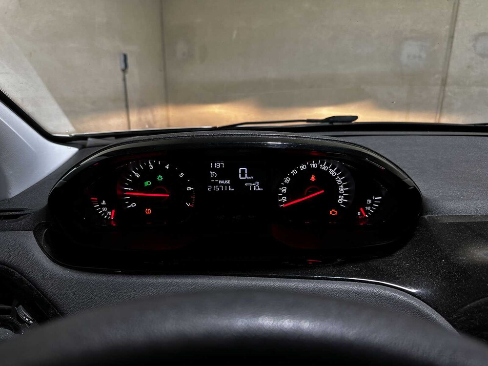 Peugeot 208 1.0 PureTech Access 67pk 2015 (Origineel-NL), GK-426-P