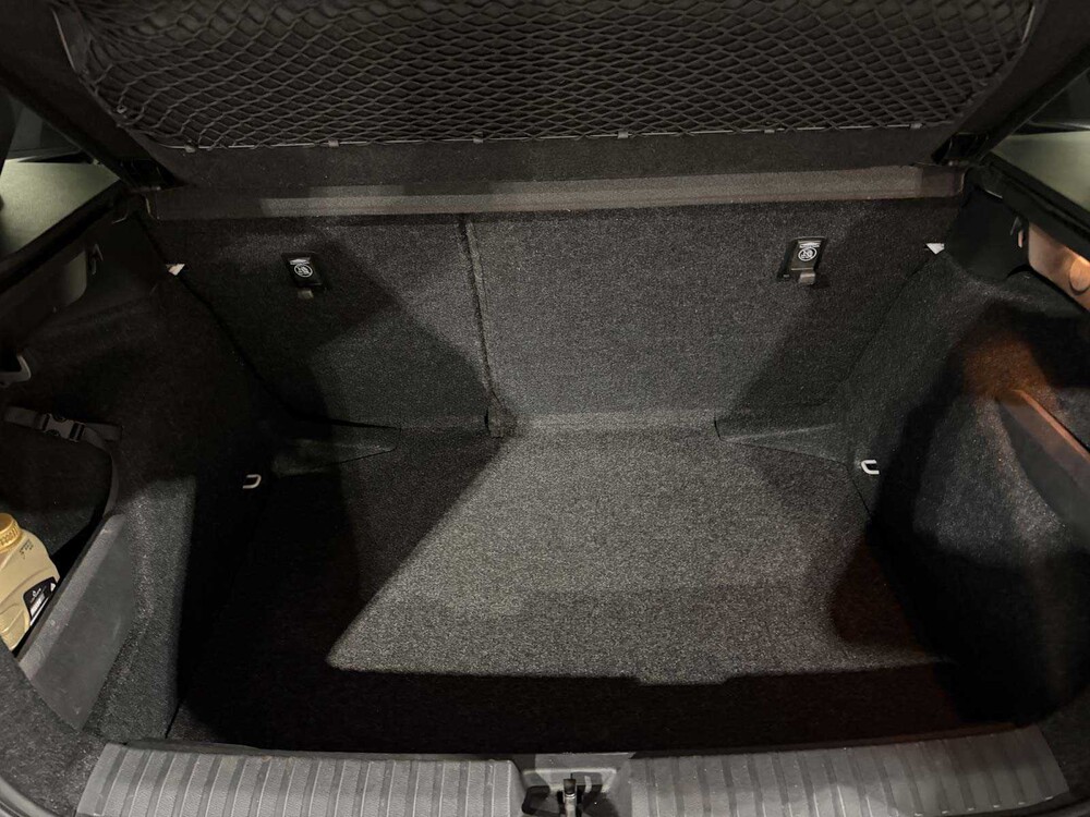 Skoda Kamiq 1.5 TSI ACT Sport Business 150pk 2021 Automaat, R-487-GS