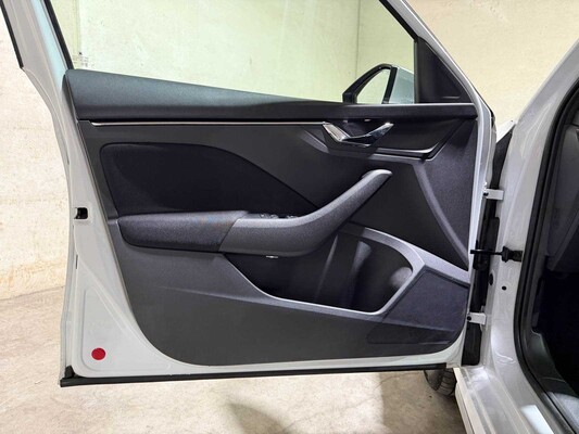 Skoda Kamiq 1.5 TSI ACT Sport Business 150pk 2021 Automaat, R-487-GS