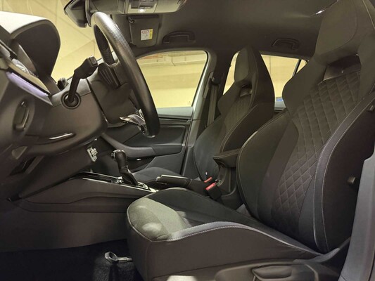 Skoda Kamiq 1.5 TSI ACT Sport Business 150pk 2021 Automaat, R-487-GS