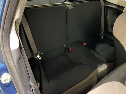 Honda CR-Z 1.5 i-Vtec IMA S 114pk 2010, P-620-JG