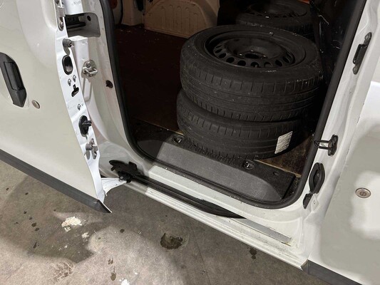 Dacia Dokker 1.5 dCi 75 Ambiance 75pk 2015, VN-247-Z