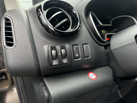 Renault Trafic 9-Persoons 2.0 146pk 2020 Bedrijfswagen