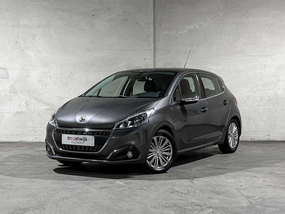 Peugeot 208 1.2 PureTech Blue Lease Executive 82pk 2018, TB-383-S