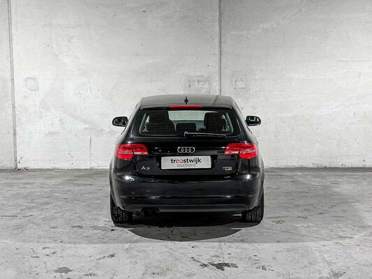 Audi A3 Sportback 1.8 TFSI Quattro Ambition Business Edition 160pk 2011 (Origineel-NL), 04-RBV-3