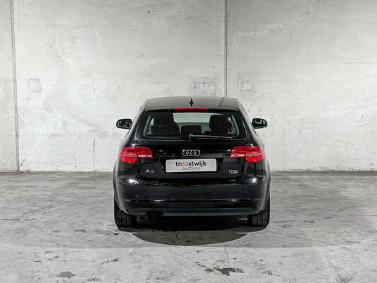 Audi A3 Sportback 1.8 TFSI Quattro Ambition Business Edition 160pk 2011 (Origineel-NL), 04-RBV-3