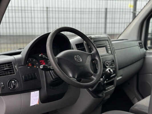 Volkswagen Crafter 46 2.0 TDI Bakwagen 163pk 2012, 6-VZN-60 Bedrijfswagen