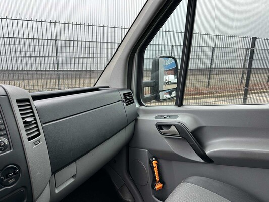 Volkswagen Crafter 46 2.0 TDI Bakwagen 163pk 2012, 6-VZN-60 Bedrijfswagen