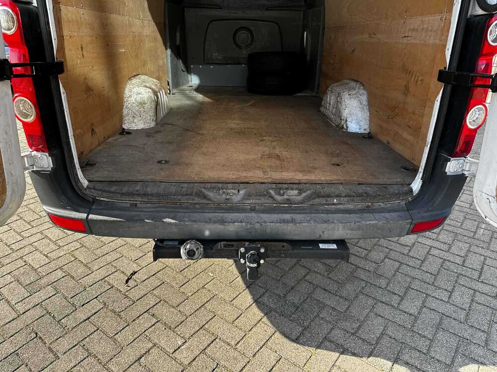 Volkswagen Crafter 35 2.0 TDI (DUBBEL CABIN) 163pk 2016 7-persoons, VFK-49-B Bedrijfswagen