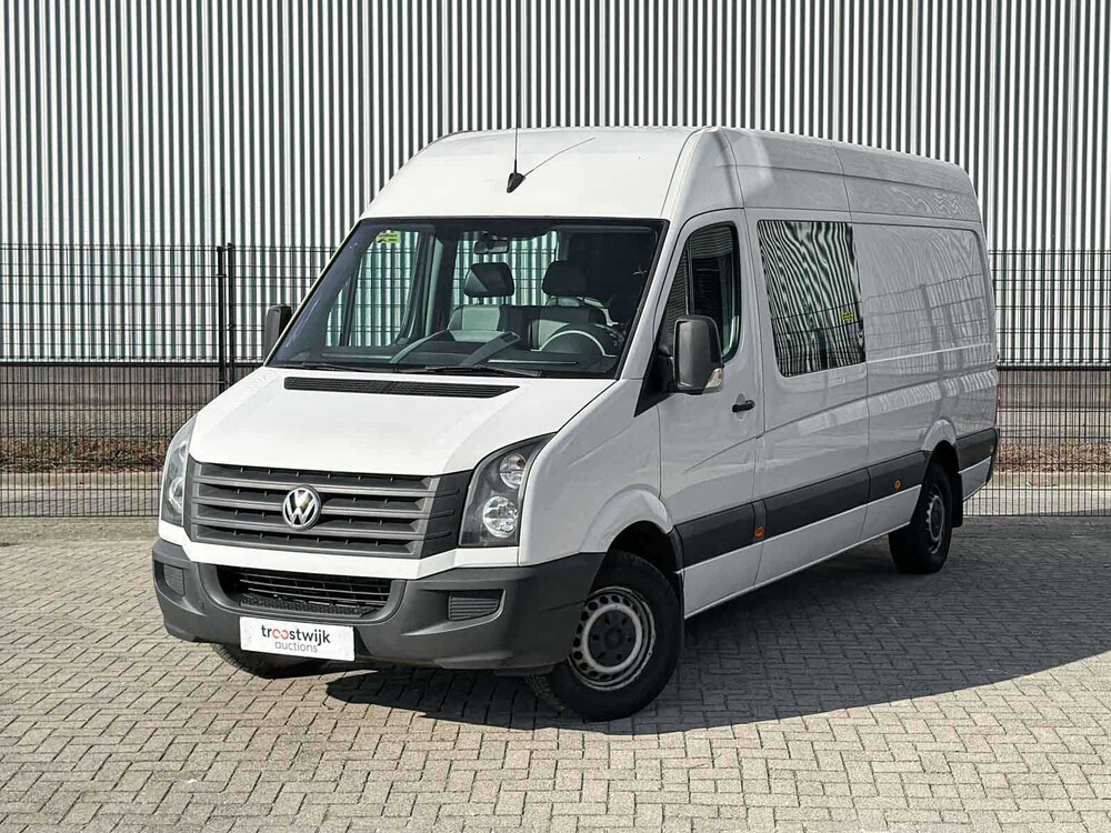 Volkswagen Crafter 35 2.0 TDI (DUBBEL CABIN) 163pk 2016 7-persoons, VFK-49-B Bedrijfswagen