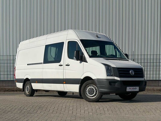 Volkswagen Crafter 35 2.0 TDI (DUBBEL CABIN) 163pk 2016 7-persoons, VFK-49-B Bedrijfswagen
