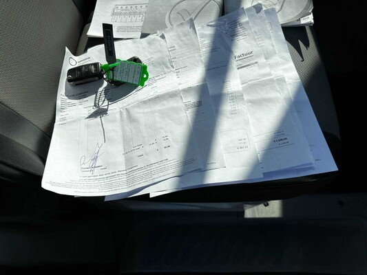 Volkswagen Crafter 35 2.0 TDI (DUBBEL CABIN) 163pk 2016 7-persoons, VFK-49-B Bedrijfswagen