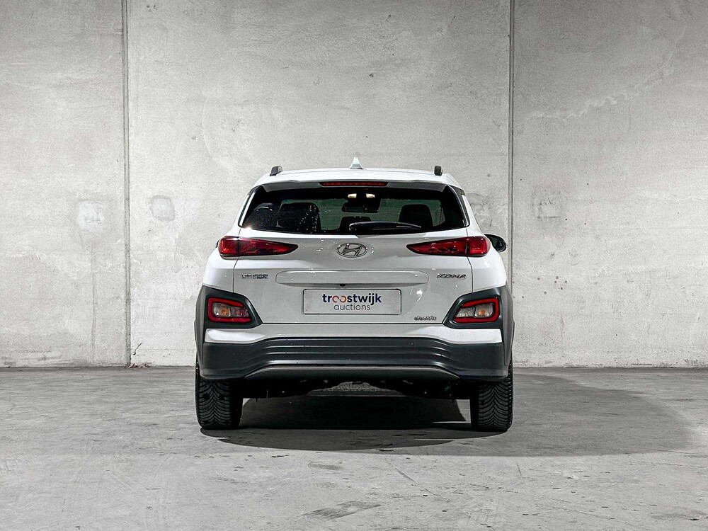 Hyundai Kona EV Fashion 64 kWh 204pk 2020 (Origineel-NL & 1e Eigenaar), K-565-JZ