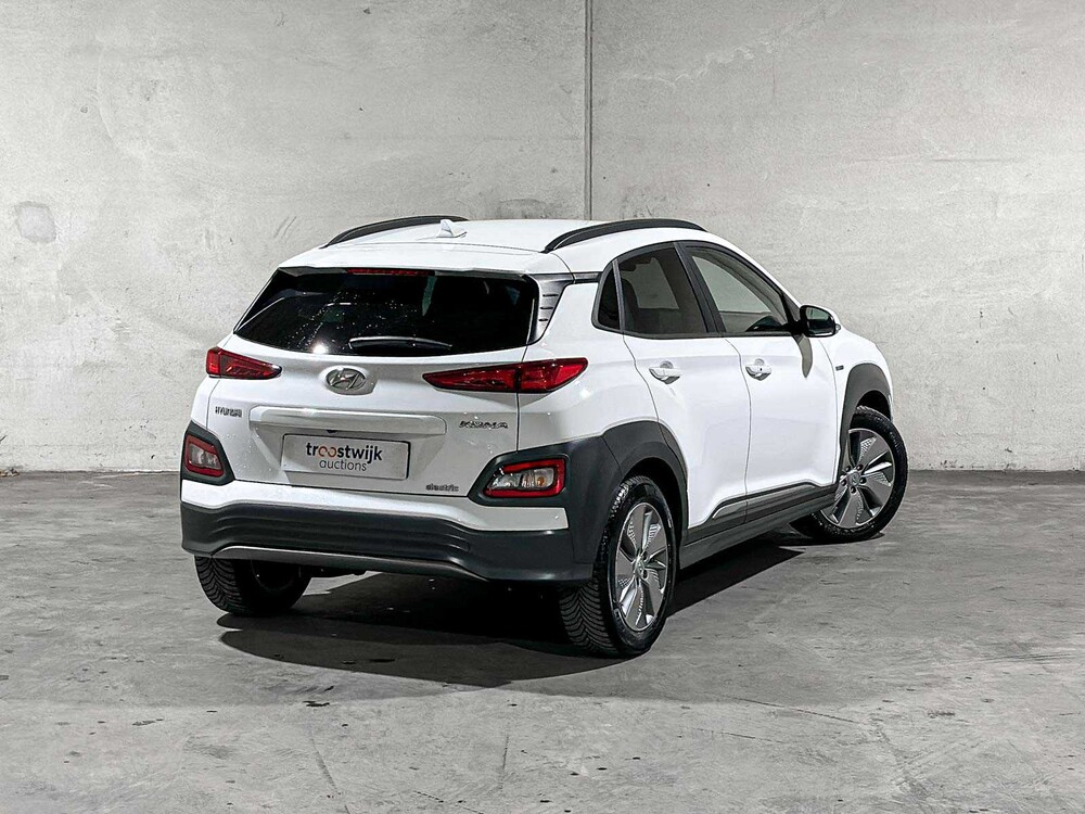 Hyundai Kona EV Fashion 64 kWh 204pk 2020 (Origineel-NL & 1e Eigenaar), K-565-JZ