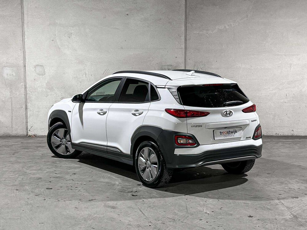 Hyundai Kona EV Fashion 64 kWh 204pk 2020 (Origineel-NL & 1e Eigenaar), K-565-JZ