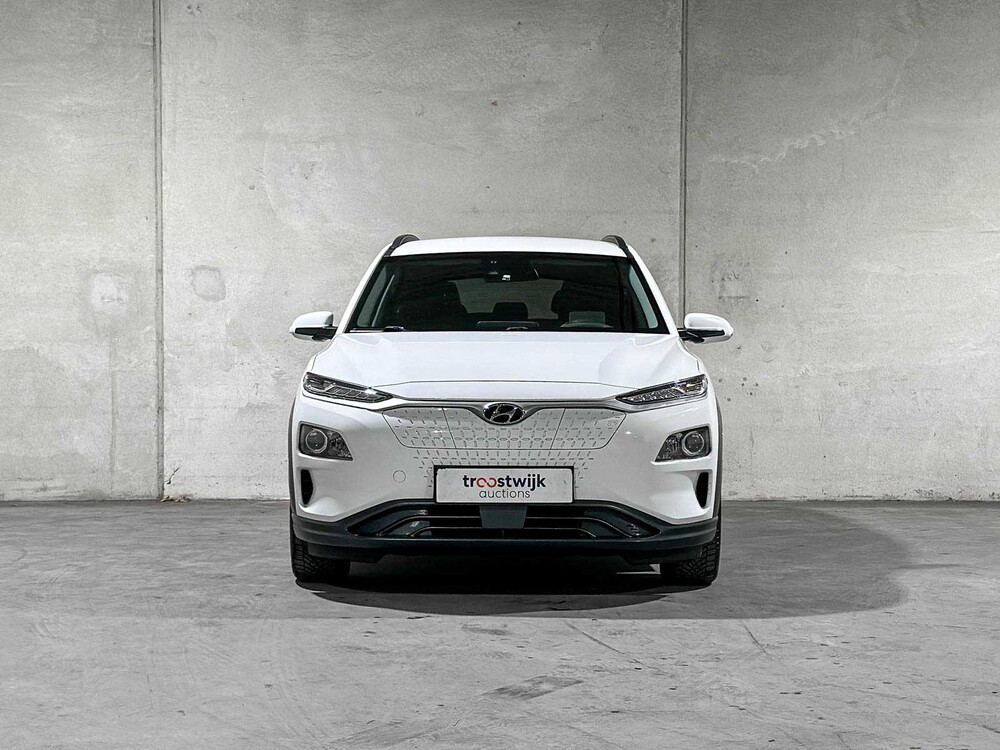Hyundai Kona EV Fashion 64 kWh 204pk 2020 (Origineel-NL & 1e Eigenaar), K-565-JZ