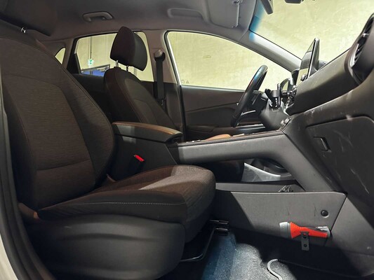 Hyundai Kona EV Fashion 64 kWh 204pk 2020 (Origineel-NL & 1e Eigenaar), K-565-JZ