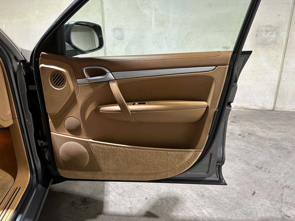 Porsche Cayenne 3.6 V6 290pk 2008 (Origineel-NL), 20-ZD-PN Youngtimer