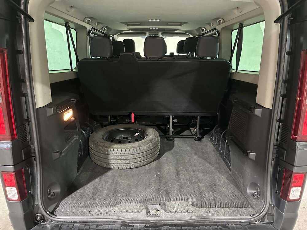 Renault Trafic 2.0 9-Persoons 150pk 2023 Bedrijfswagen