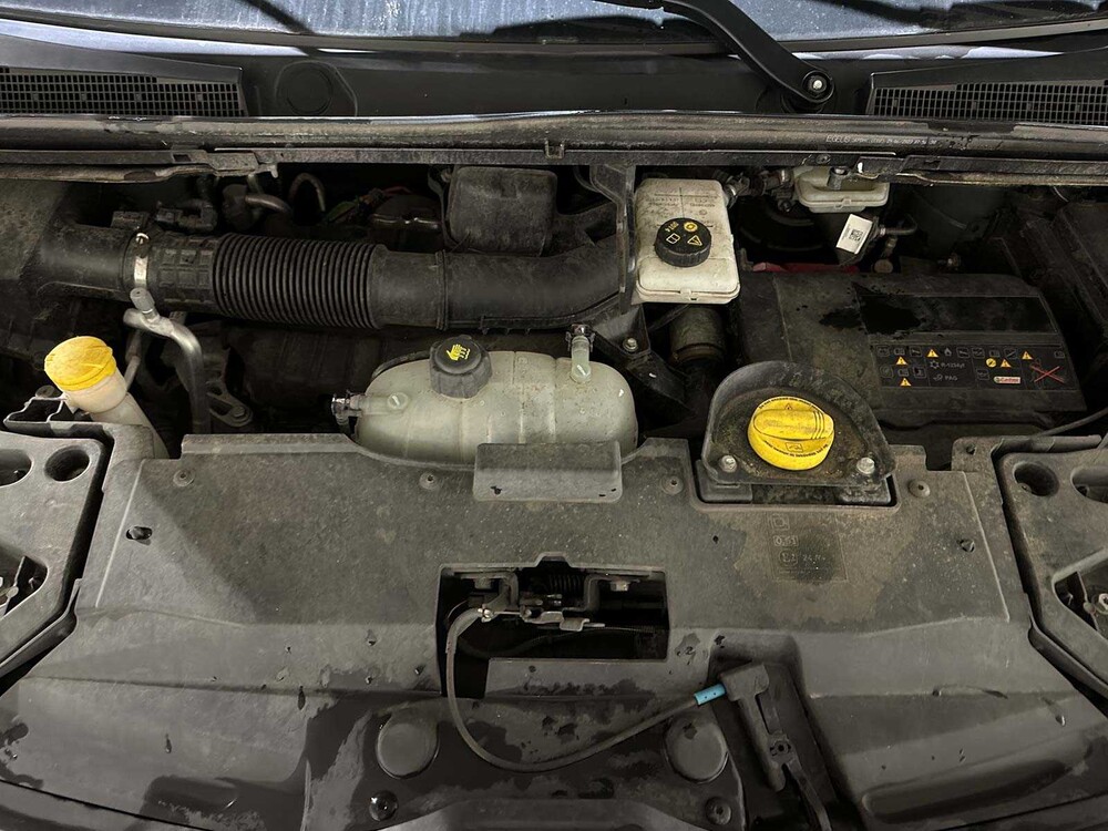 Renault Trafic 2.0 9-Persoons 150pk 2023 Bedrijfswagen