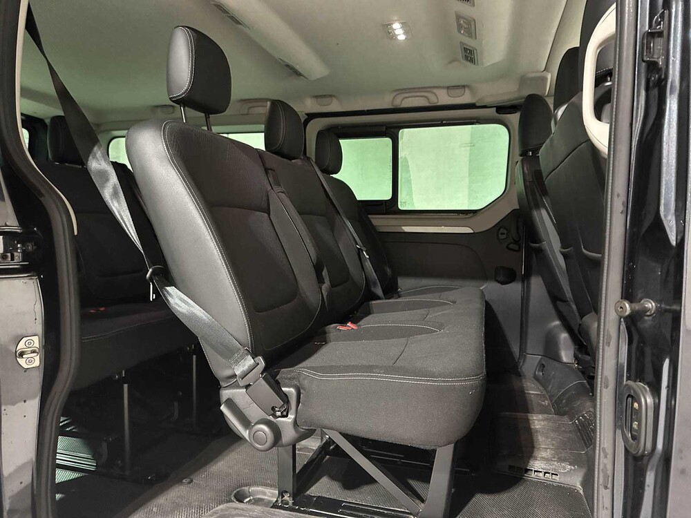 Renault Trafic 2.0 9-Seater 150hp 2023 Commercial Vehicle