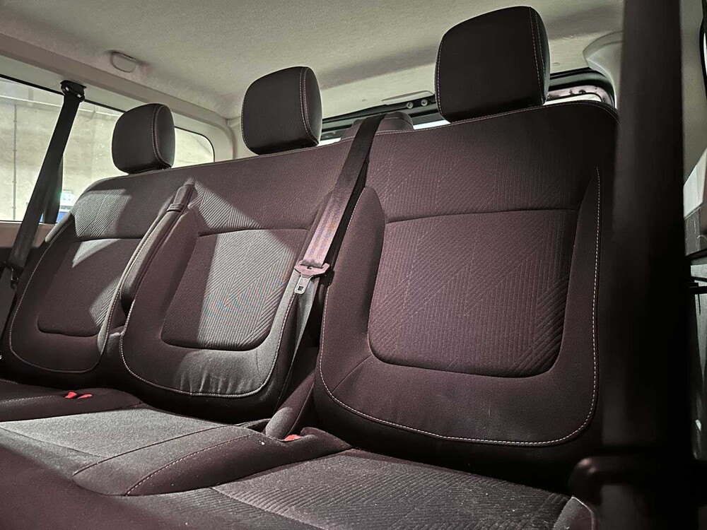 Renault Trafic 2.0 9-Seater 150hp 2023 Commercial Vehicle