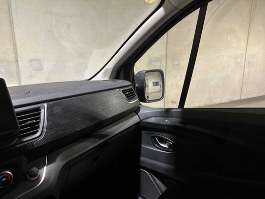 Renault Trafic 2.0 9-Seater 150hp 2023 Commercial Vehicle