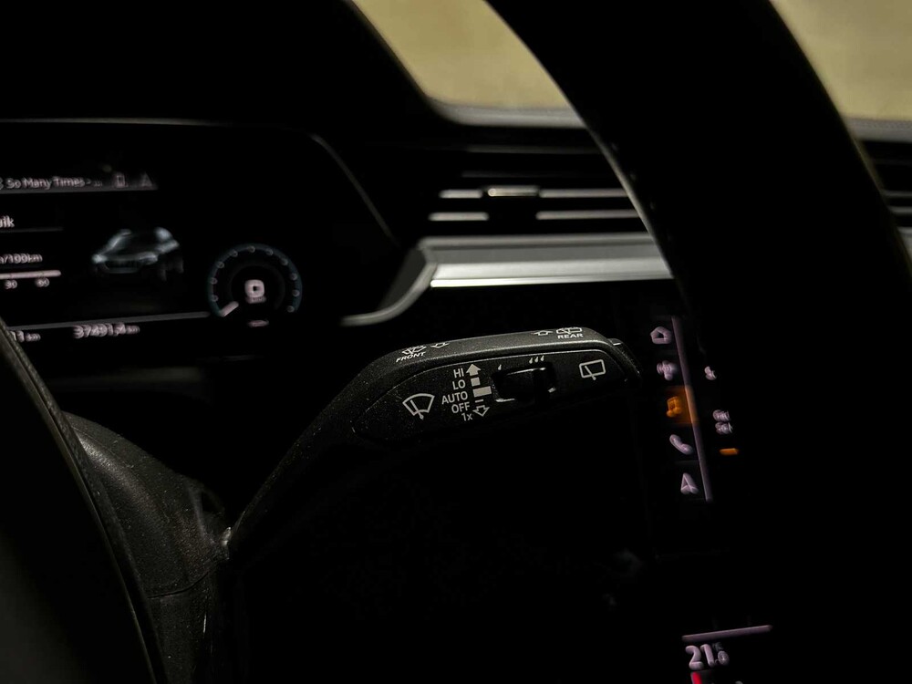 Audi e-tron 55 Quattro Advanced Pro Line Plus 95 kWh 408pk 2019 (Origineel-NL), ZD-508-P