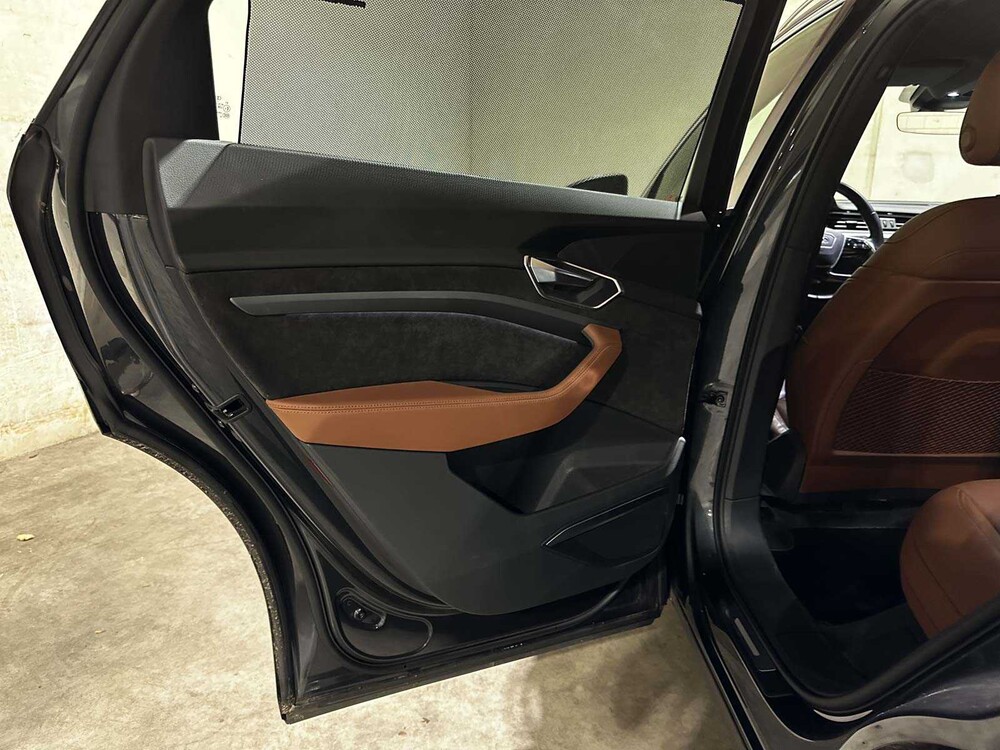 Audi e-tron 55 Quattro Advanced Pro Line Plus 95 kWh 408pk 2019 (Origineel-NL), ZD-508-P