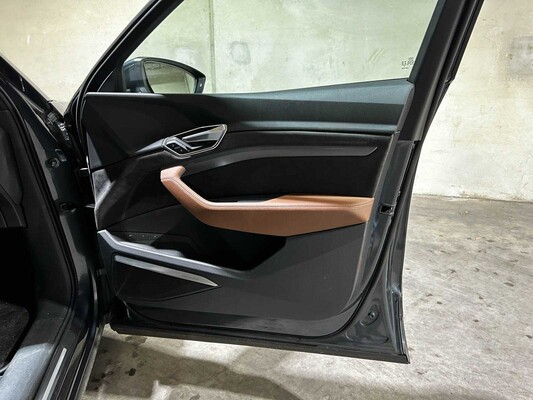 Audi e-tron 55 Quattro Advanced Pro Line Plus 95 kWh 408pk 2019 (Origineel-NL), ZD-508-P