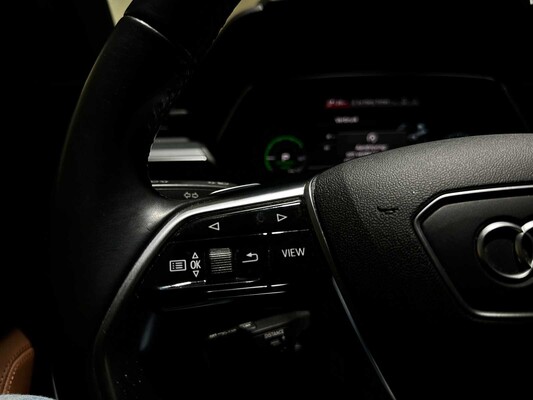 Audi e-tron 55 Quattro Advanced Pro Line Plus 95 kWh 408pk 2019 (Origineel-NL), ZD-508-P