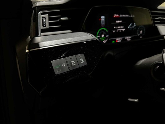 Audi e-tron 55 Quattro Advanced Pro Line Plus 95 kWh 408pk 2019 (Origineel-NL), ZD-508-P