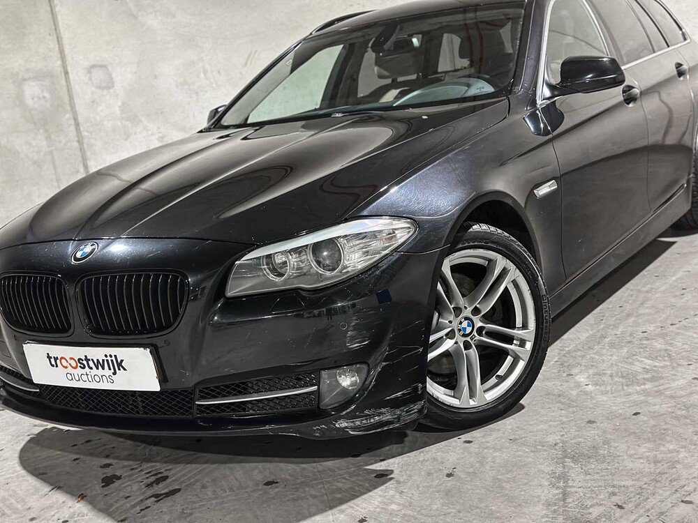 BMW 523i Touring High Executive 204pk 2010 5-serie F11, L-790-VL