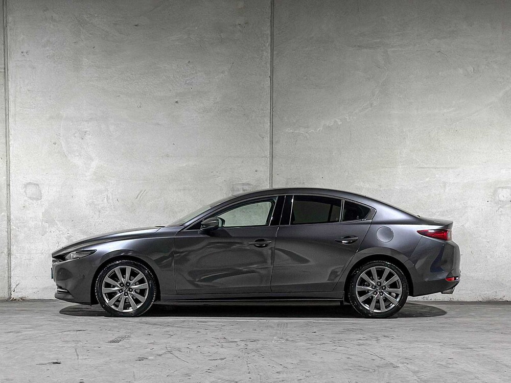 Mazda 3 2.0 e-SkyActiv-X M Hybrid 186 Luxury 186pk 2022 (Origineel-NL & 1 Eigenaar), R-001-LJ