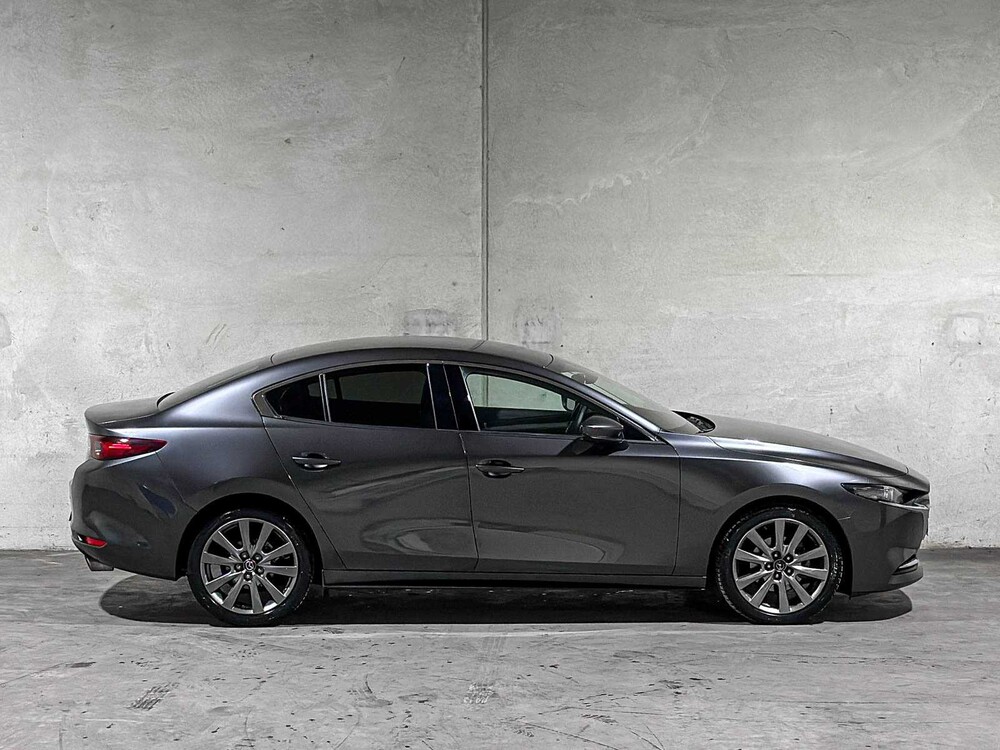Mazda 3 2.0 e-SkyActiv-X M Hybrid 186 Luxury 186pk 2022 (Origineel-NL & 1 Eigenaar), R-001-LJ